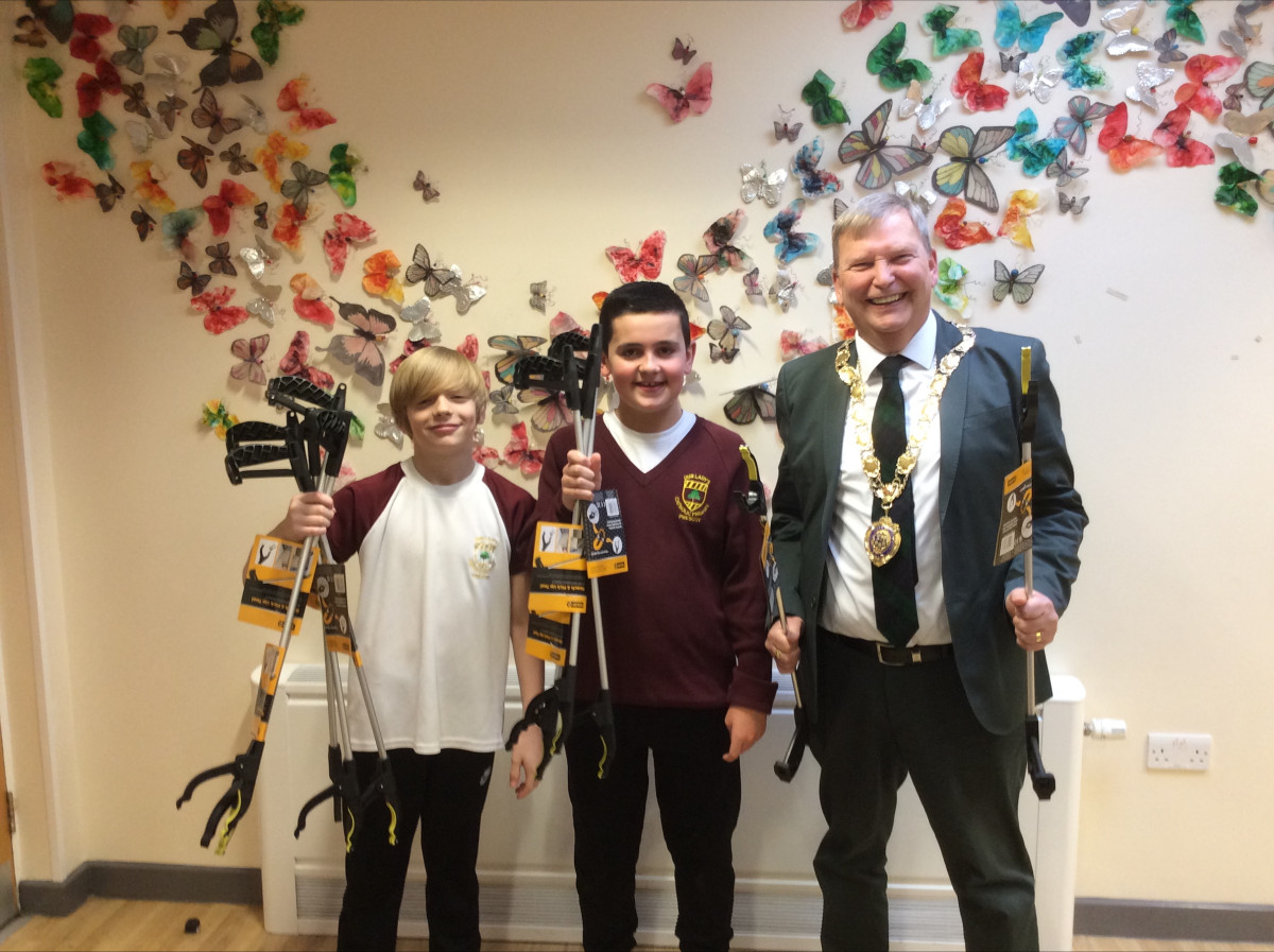 Mayor's visit litter pickers Mayor's visit litter pickers